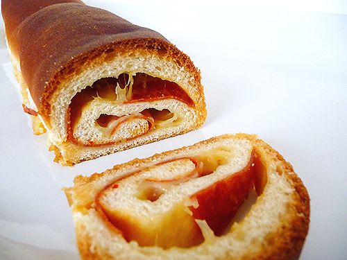 Kid-Friendly Appetizer: Homemade Pepperoni Bread