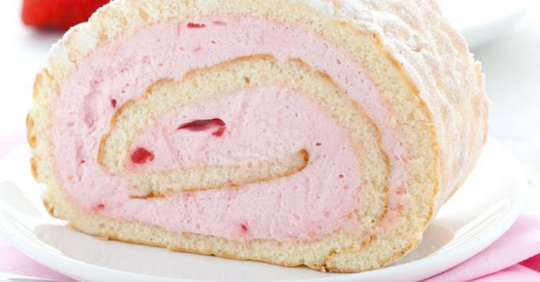 Strawberry & Cream Swiss Roll