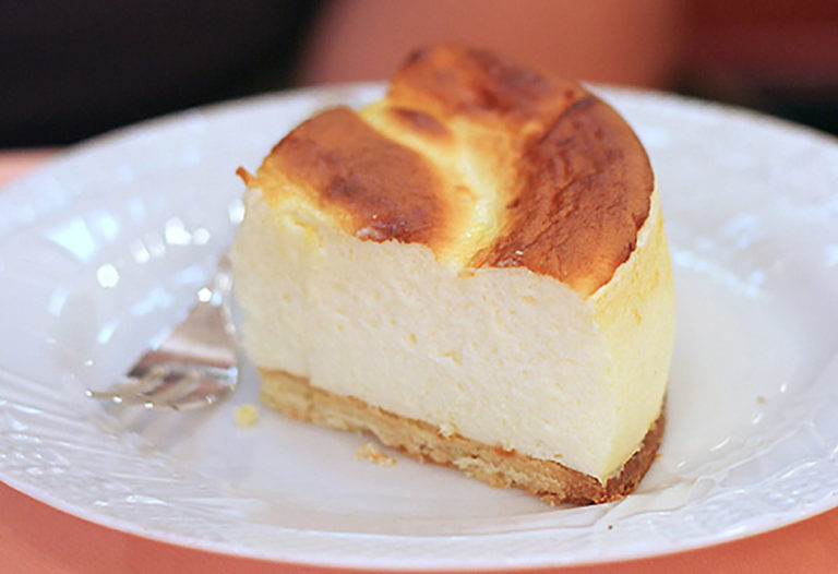 Lemon Ricotta Cheesecake
