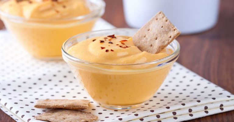 Autumnal Appetizer Recipe: Cheesy Pumpkin Dip