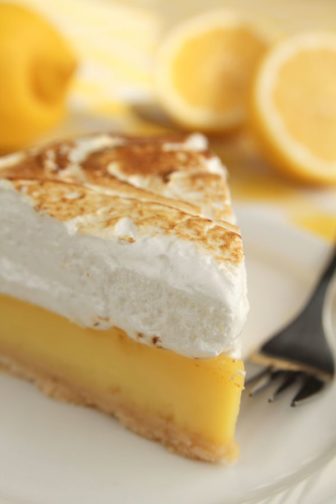 Dessert Recipe: Classic Lemon Meringue Pie | 12 Tomatoes