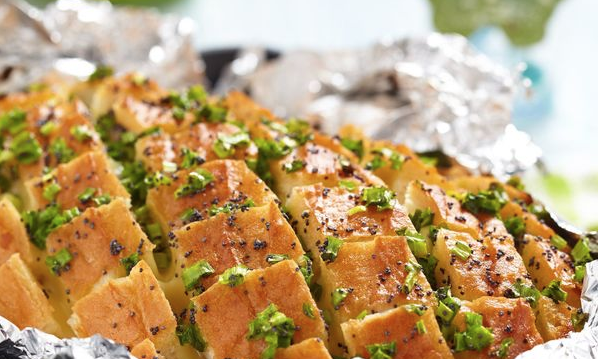 Game Over – This Appetizer Just Won The Prize For The Easiest, Cheesiest, Perfect-For-Entertaining Recipe!