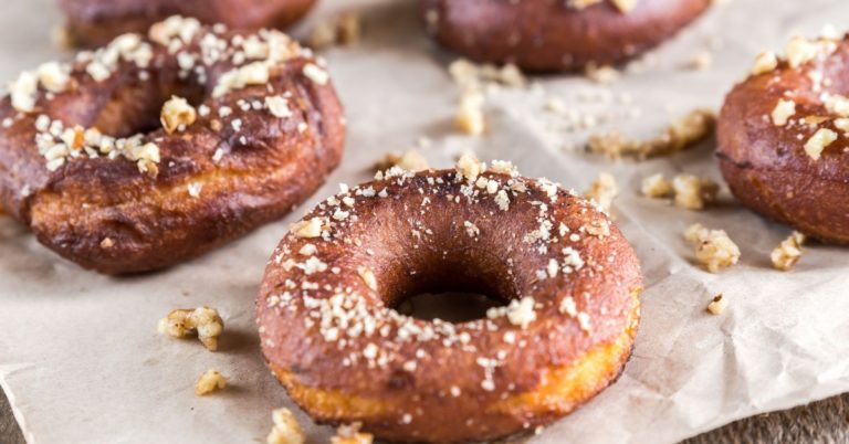 Making Delicious Doughnuts At Home Is Easier Than You Think!