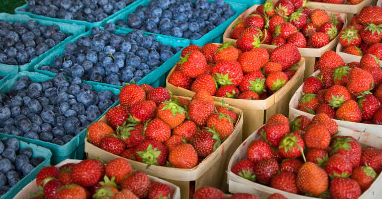 Immunity In A Bowl: 3 Salad Recipes That Are Packed With Antioxidants