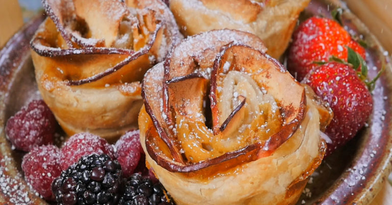 Considering How Gorgeous These Rose Pastries Look, We’d Never Guess They Were So Easy!