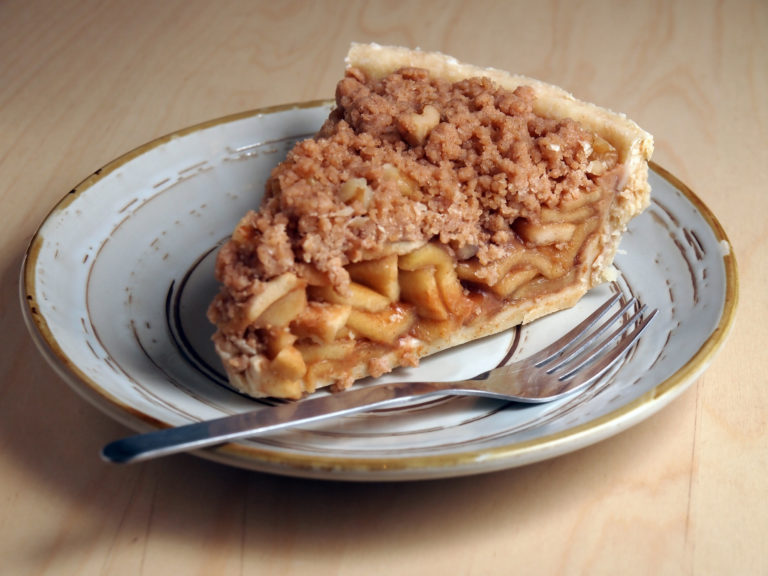Can’t Choose Between A Pie And A Crisp?? Now You Don’t Have To!!