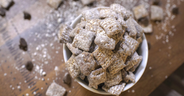 Chocolate Peanut Butter Muddy Buddies