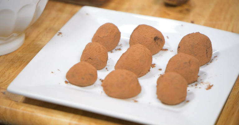 Need Your Chocolate Fix? These Sea Salt Truffles Are Just The Thing You Need!