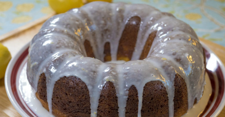 You’ll Never Guess The Secret Ingredient In This Lemon Cake…We Couldn’t Believe It Worked!