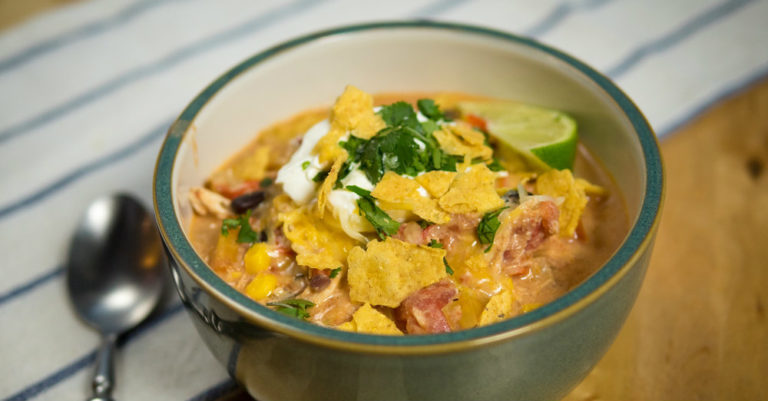 Healthy Slow Cooker Chicken Chili