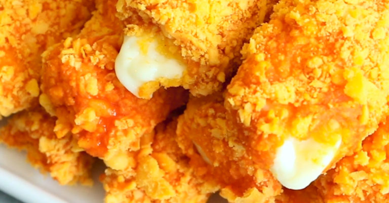 Goldfish-Crusted Mozzarella Sticks