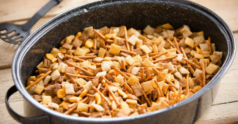 Slow Cooker Homemade Chex Mix