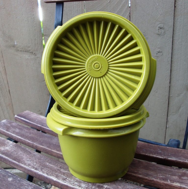 This Is What Your Vintage Tupperware Is Worth Today