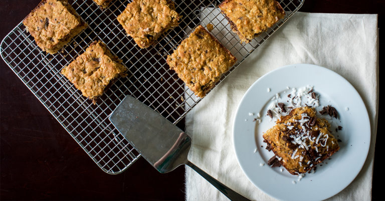 Chocolate Chunk Quinoa Breakfast Bake