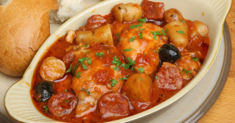 Hearty, Spicy, And Packed With Potatoes, This Spanish Chicken Dish Delivers Every Time!