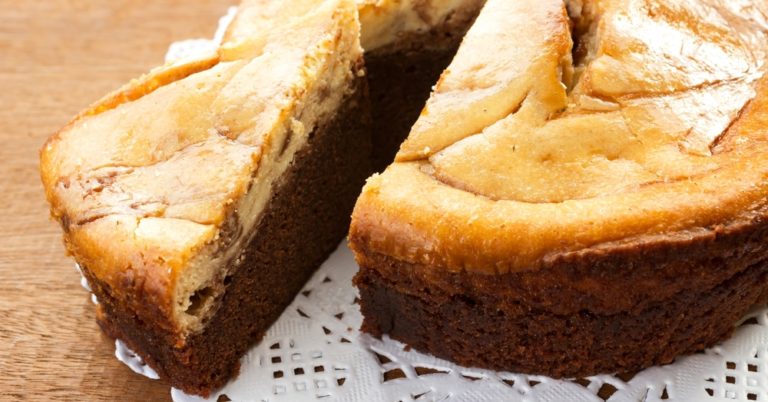 This Dessert Is The Best Combination Of Your Two Favorites…