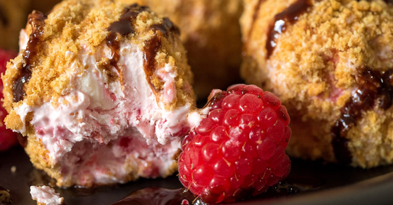 No-Bake Raspberry Cheesecake Bites