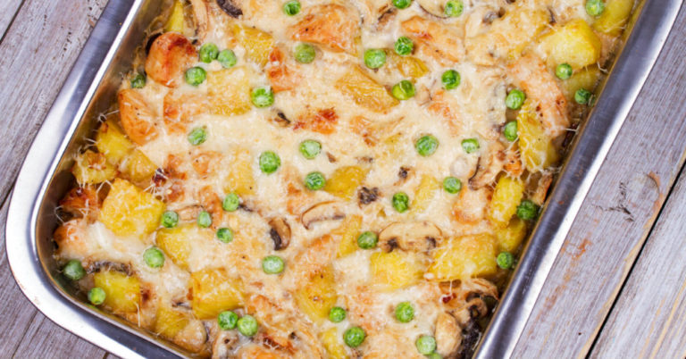 This Creamy Chicken Bake Will Dominate Your Weeknight Dinners!