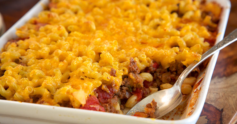 Hamburger Helper Doesn’t Have Anything On This Tasty Pasta Bake!