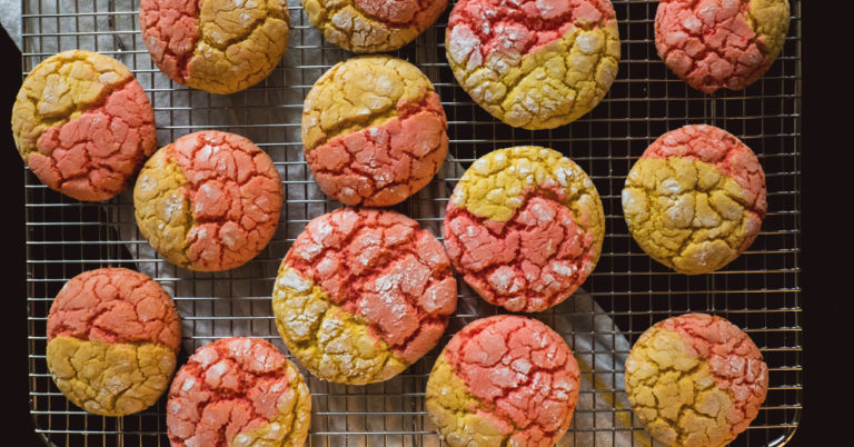 Strawberry Lemonade Cake Cookies