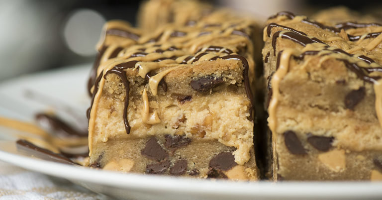 Creamy Peanut Butter Cheesecake Bars