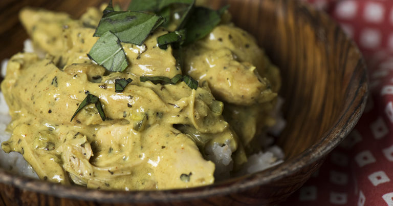 Slow Cooker Basil Chicken And Coconut Curry
