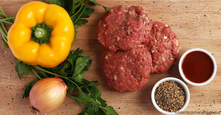 8 Easy Tips for Creating the Perfect Restaurant-Style Hamburger