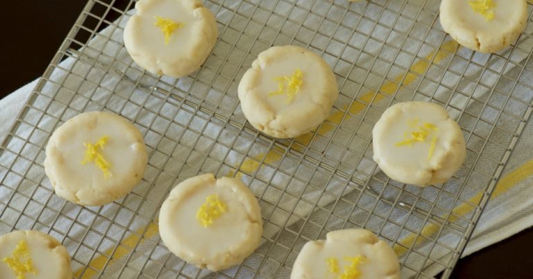 Zesty Lemon Cream Cheese Cookies