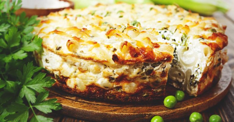 Cheesy Pasta Pie