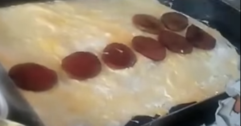 Think You Can Make Hamburgers Really Fast? Think Again