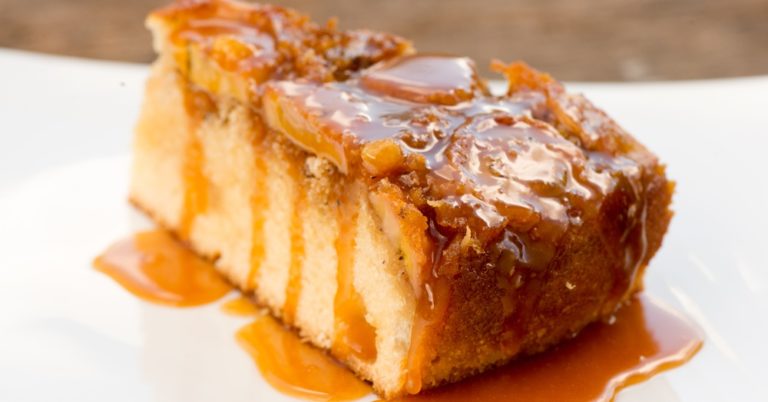 Caramel Banana Upside Down Cake