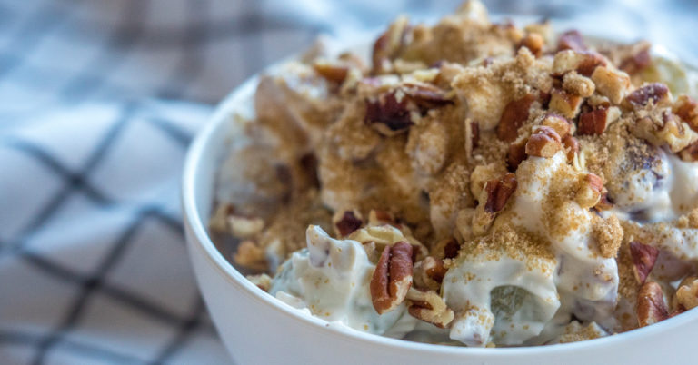 Crunchy Pecan Grape Salad