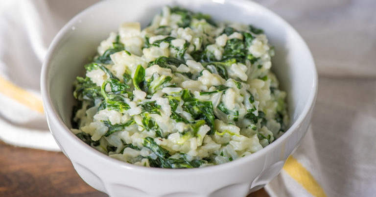 Cheesy Spinach Garlic Rice