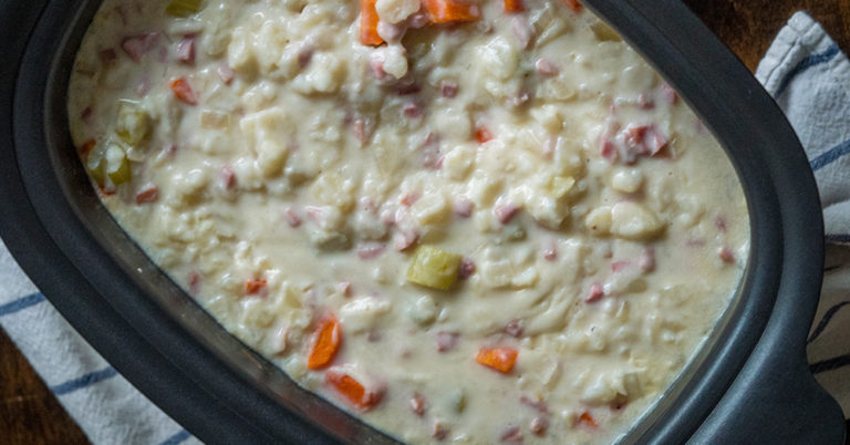 Slow Cooker Ham and Potato Soup