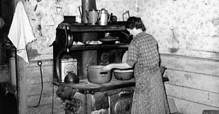 8 Foods Made Commonplace By The Great Depression