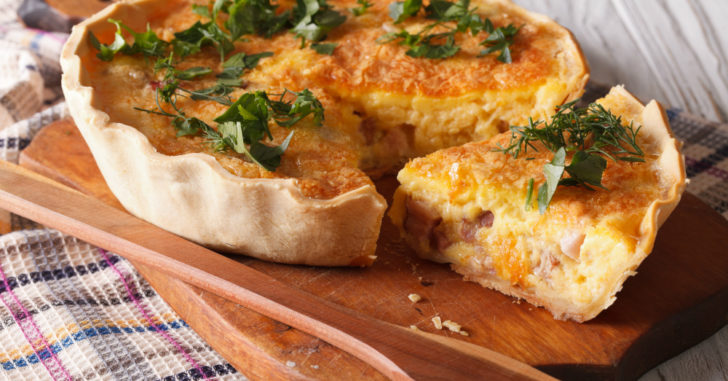 Easy Quiche Lorraine | 12 Tomatoes