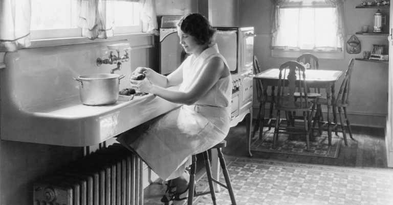 Anatomy of an Old Fashioned Kitchen