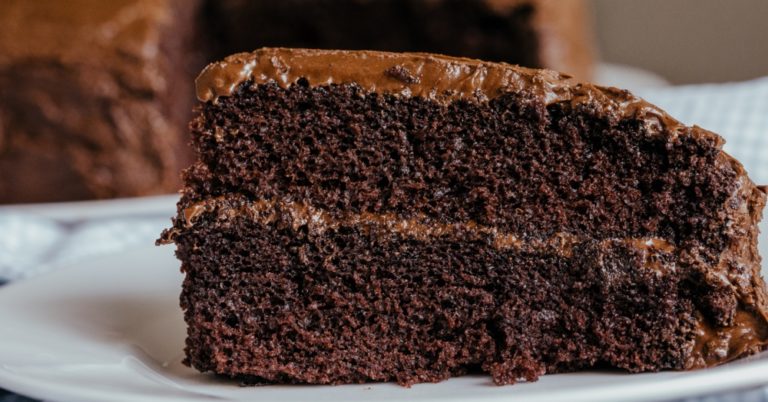 Old-Fashioned Crazy Cake