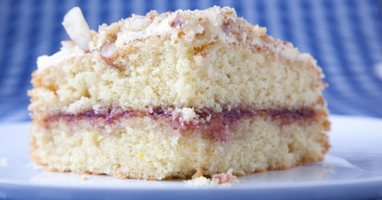 Grandma’s Raspberry Cream Cheese Coffee Cake
