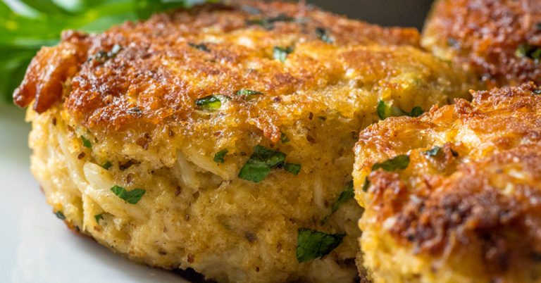 Classic Maryland Crab Cakes