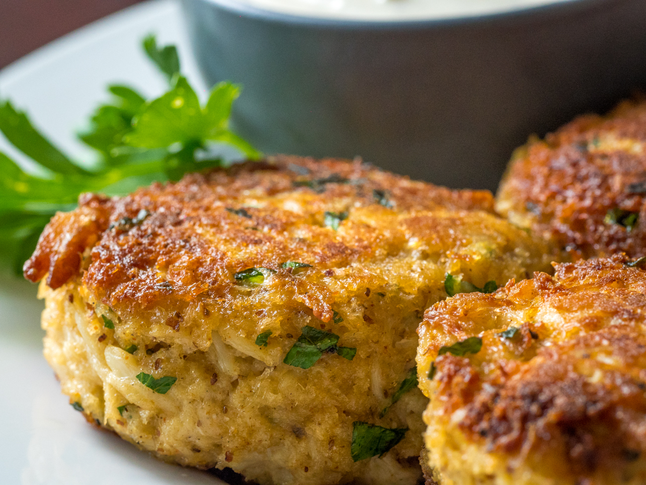 Dawson's Oyster Supplies | Crab Cakes with Dill Mayonnaise