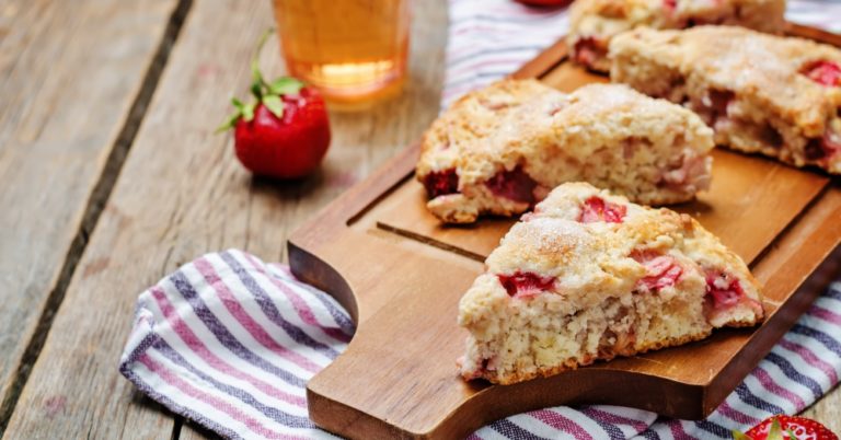Strawberries ‘n’ Cream Scones