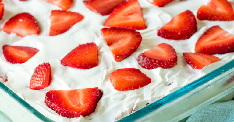 No Bake Strawberry Cheesecake Lush