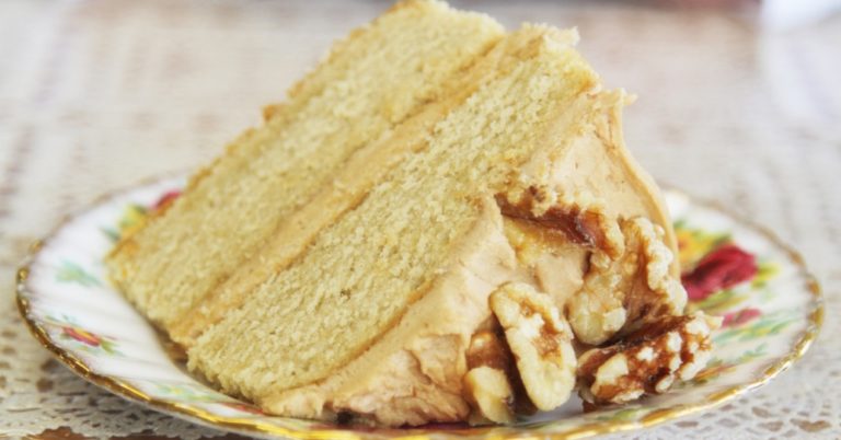 Banana Cream Cake with Browned Butter Frosting