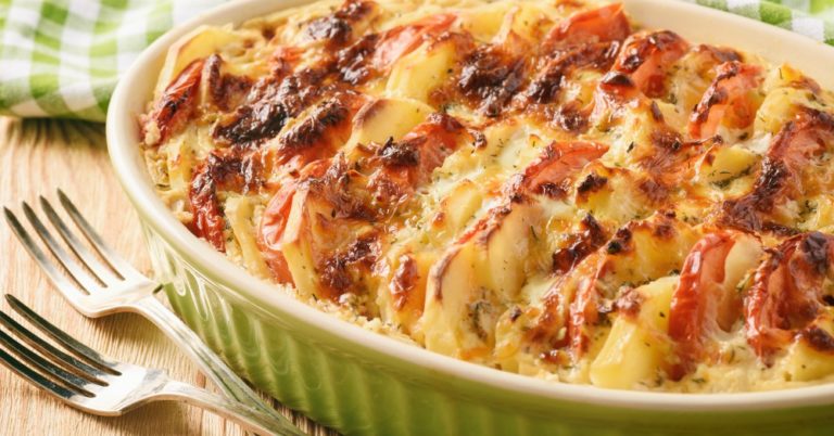 Cheesy Tomato Potato Bake