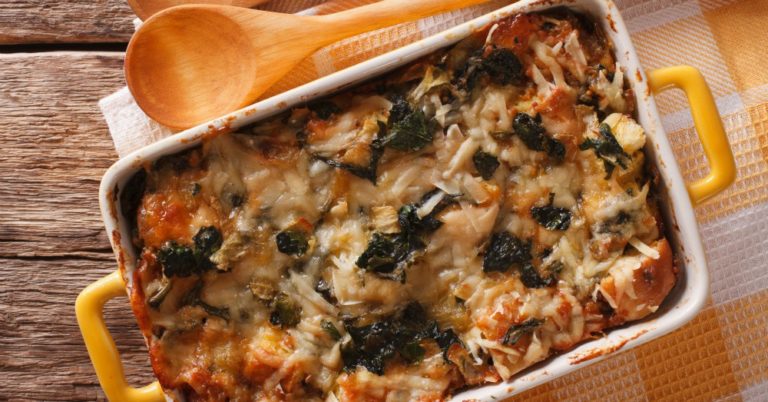 Spinach and Chicken Bake With Croutons