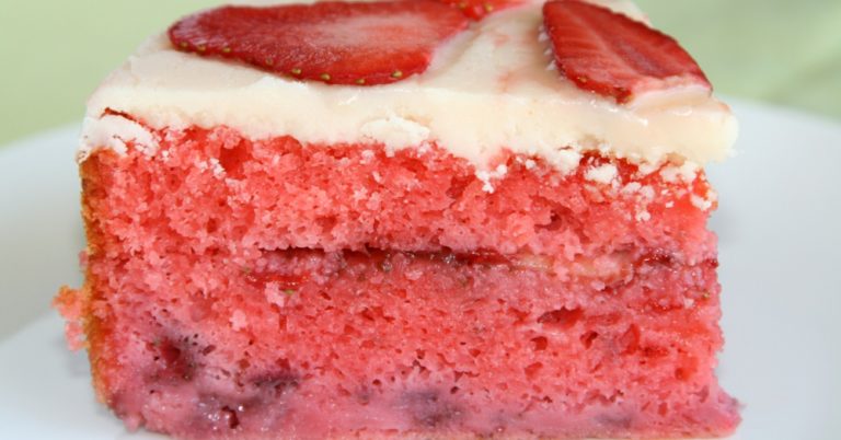 Strawberries & Cream Cake