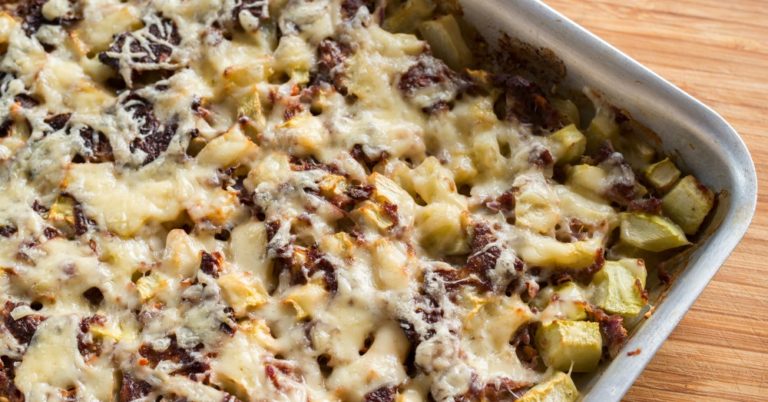 Cheesy Squash and Beef Casserole
