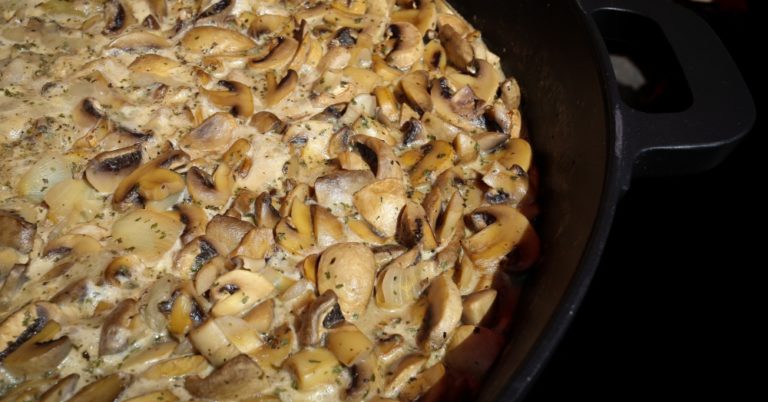 Creamy Garlic Mushroom Sauce