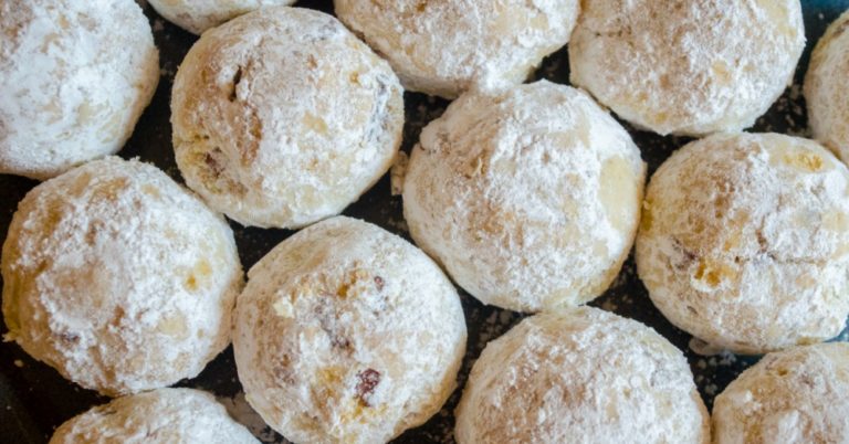 Recipe Tin Project: Pecan Cookie Balls